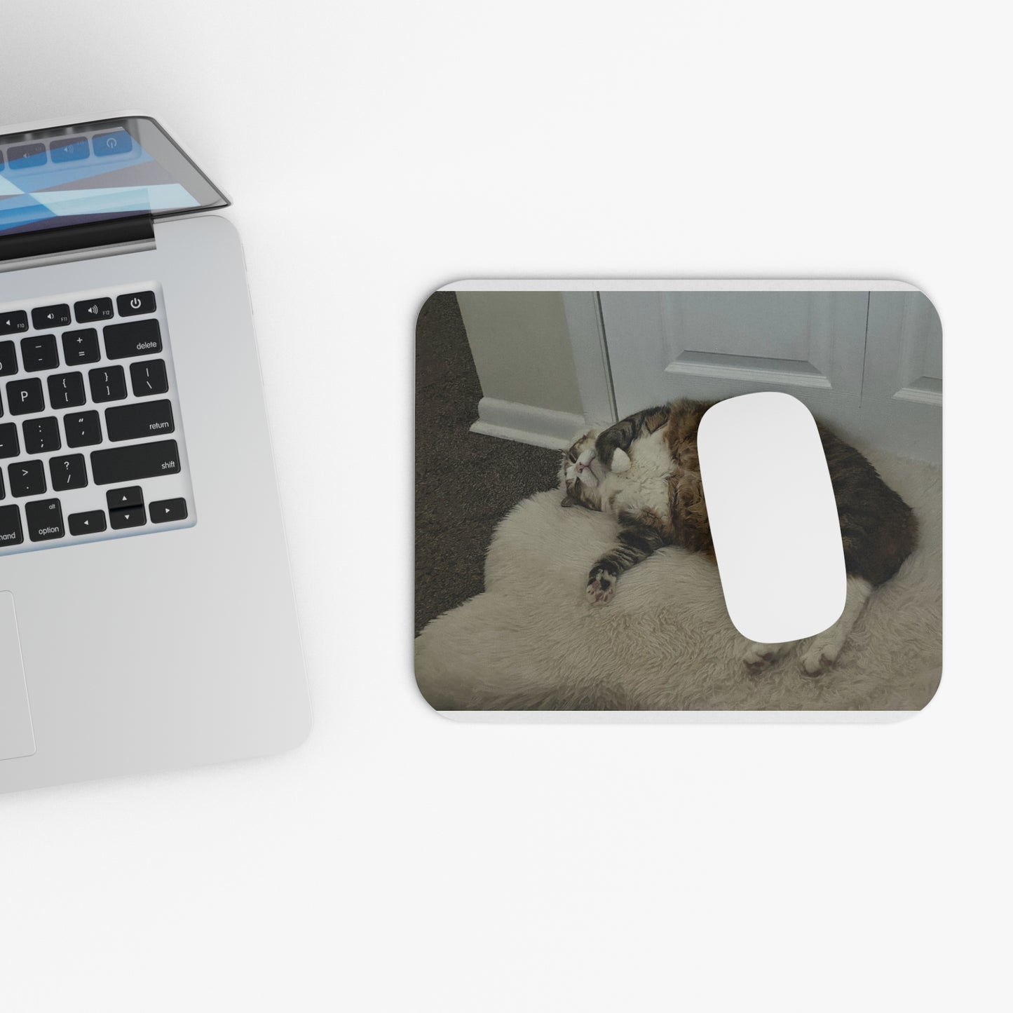 Cozy Cat Mouse Pad – Cute Animal Decor, Home Office Gift, Animal Lover Accessory, Pet Themed Desk Mat, Cat Mom Present